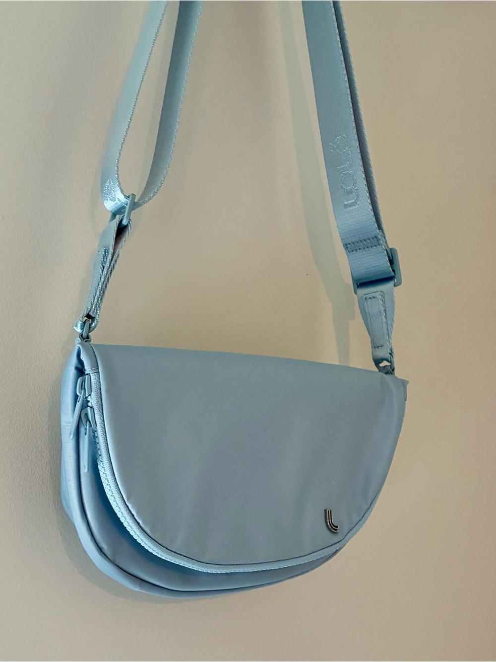 Lolë Powder Blue Crossbody Bag | Foldover Active Travel Sling
